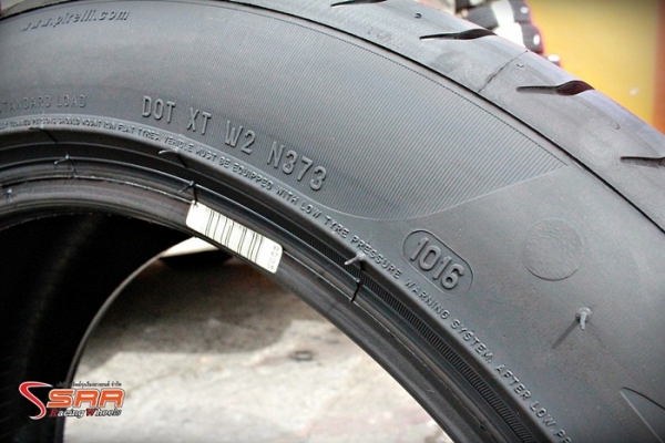 ยางรันแฟลต Pirelli P-zero (Runflat) 245/45R19