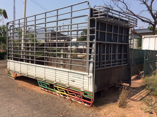 กระบะ 6ล้อ HINO MECA ยาว 5.5 ม. คอกแป๊บ ขายตามสภาพ 45,000  บาท ศุภากร081-1903107, 081-4252943