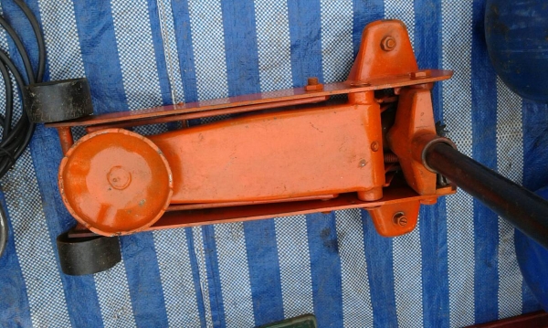 แม่แรงตะเข้ 3  ตัน