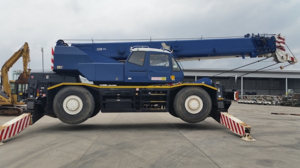 TADANO TR-500M-3 ปี 1997 ขาไขว้ นำเข้าจากญี่ปุ่น ไม่เคยใช้งานในไทย ขายไม่แพงครับ