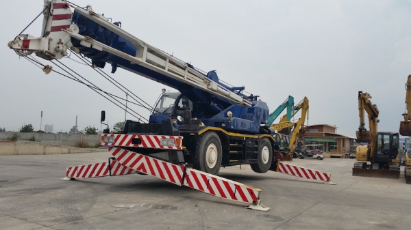 TADANO TR-500M-3 ปี 1997 ขาไขว้ นำเข้าจากญี่ปุ่น ไม่เคยใช้งานในไทย ขายไม่แพงครับ