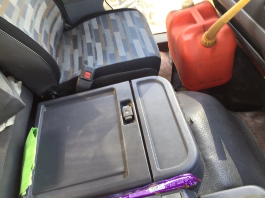 รถโม่ปูน HINO เครื่อง HO7D รถโม่ปูน HINO เครื่อง HO7D