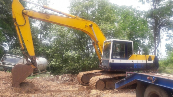 รถแบคโฮ รถแบคโฮ