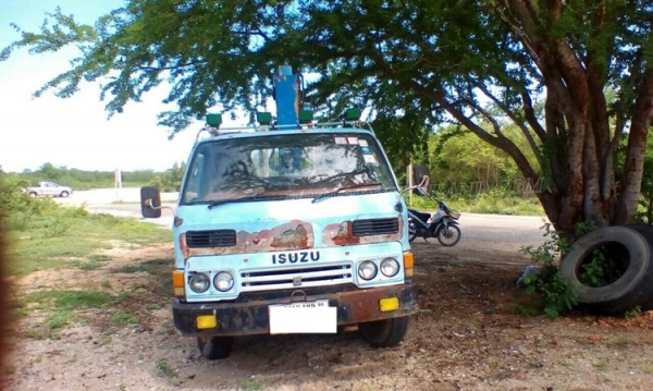 รถบรรทุกติดเครน ยี่ห้อ ISUZU  ติดเครน TADANO รุ่น KS22  110 แรงม้า  ปีจดทะเบียน 2524