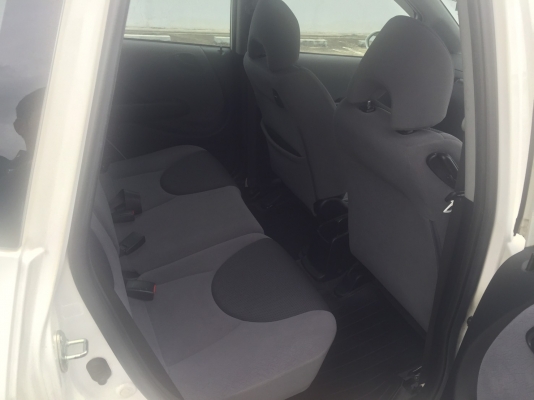 ขายรถ Honda jazz ปี 2006