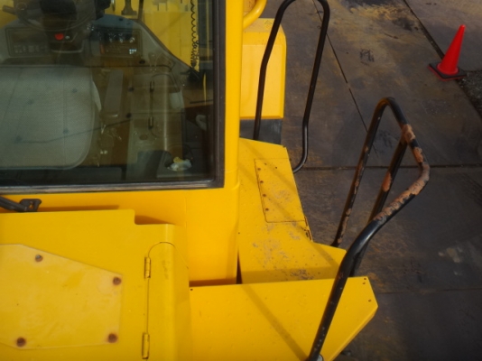 รถตัก Kawasaki รุ่น 85ZV ปี 2008 สภาพดีมาก ๆ นำเข้าจากญี่ปุ่น ขายถูกครับ (ขนาดเทียบเท่า WA400)