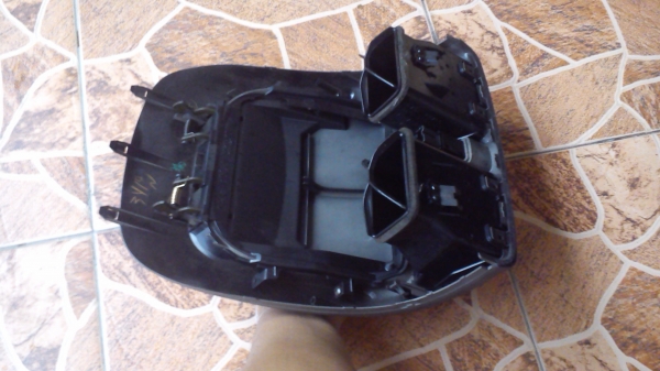 กรอบเก๊ะกลาง NISSAN NEO ท้ายแตงโม กรอบเก๊ะกลาง NISSAN NEO ท้ายแตงโม