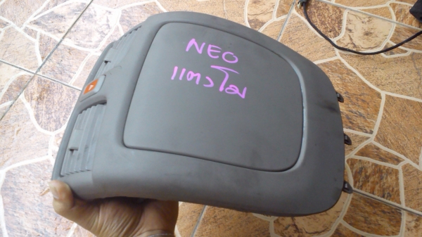 กรอบเก๊ะกลาง NISSAN NEO ท้ายแตงโม กรอบเก๊ะกลาง NISSAN NEO ท้ายแตงโม