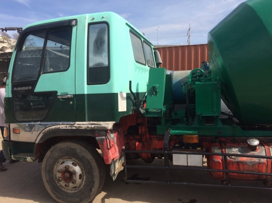 รถโม่ปูน HINO เครื่อง HO7D โม่3คิว