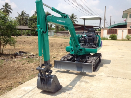 มาใหม่!! รถขุด KOMATSU PC30-7E ทำสีใหม่ นำเข้า มือสองจากญี่ปุ่นแท้ๆ
