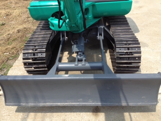 มาใหม่!! รถขุด KOMATSU PC30-7E ทำสีใหม่ นำเข้า มือสองจากญี่ปุ่นแท้ๆ