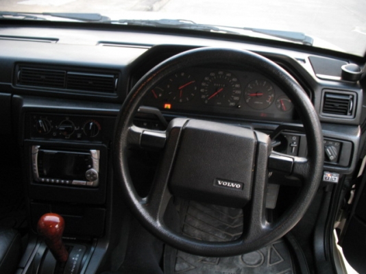 ---- VOLVO 940 ไม่เคยชน LPG   สำหรับคนชอบเดิมๆทุกชิ้นอยู่ในสภาพสวย ไม่มีแตกหัก  มาลองขับได้