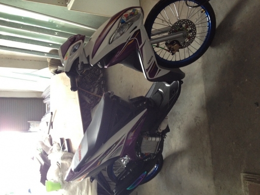 ขาย Mio สีม่วงขาว ปี 2012 สภาพไหม่ วิ่งได้ 700กว่าโล