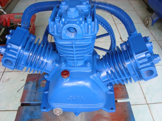 ขายหัวปั๊มลม PUMA 5HP 3สูบ สภาพใหม่