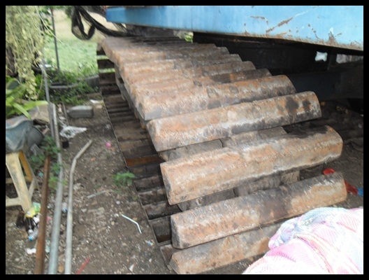 แมคโคร PC 200 รุ่น 2 เครื่องดี สภาพสวยๆน่าใช้