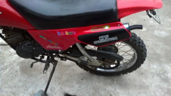 ขาย yamaha dt175 mono มีทะเบียน(ไม่มีชุดโอน) 30000