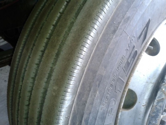 ขาย FUSO  TD4852  ติด TURBO ลากคัสซี คันที่ 15