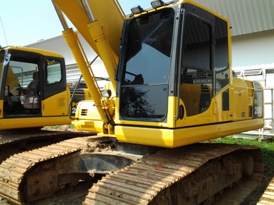 ขายด่วน!! KOMATSU PC 200-8 ไมล์ ชม.2900สภาพเหมือนใหม่(คันนี้ผ่อนได้ค่ะ)สนใจดิดต่อ ญาดา 082-4487788 ขายด่วน!! KOMATSU PC 200-8 ไมล์ ชม.2900สภาพเหมือนใหม่(คันนี้ผ่อนได้ค่ะ)สนใจดิดต่อ ญาดา 082-4487788