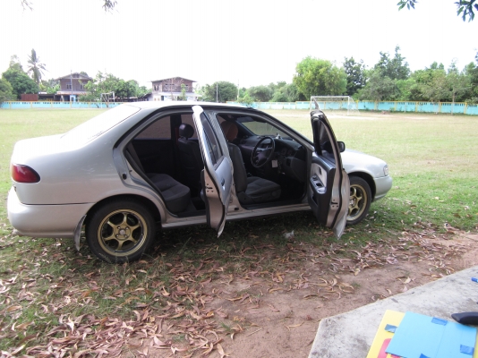 NISSAN SANNY 1.5 หัวฉีด ปี 2538 โทรต่อรองที่ 0836613829 NISSAN SANNY 1.5 หัวฉีด ปี 2538 โทรต่อรองที่ 0836613829