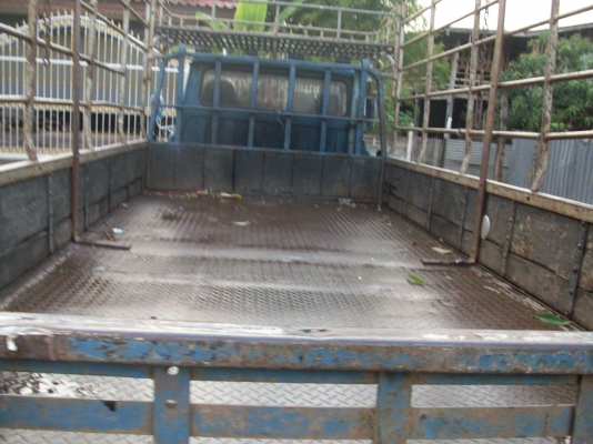 รถบรรทุกพร้อมใช้วิ่งทางใกลสบายใช้งานทุกวัน