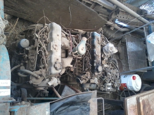 รถไถฟอร์ดรุ่น 5000เครื่องดี ระบบไฮดรอลิคยกหางดีจดทะเบียน 2518ทะเบียนขาด พ.ศ.45หางไถผานมีดหน้า ขาย295000