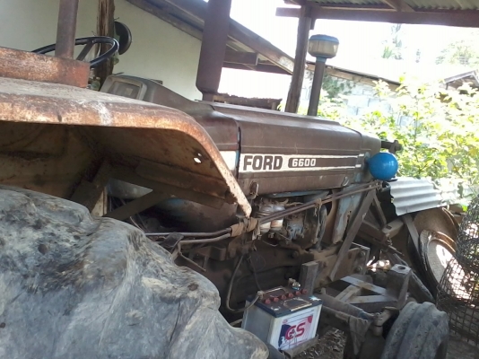 รถไถฟอร์ดรุ่น 5000เครื่องดี ระบบไฮดรอลิคยกหางดีจดทะเบียน 2518ทะเบียนขาด พ.ศ.45หางไถผานมีดหน้า ขาย295000 รถไถฟอร์ดรุ่น 5000เครื่องดี ระบบไฮดรอลิคยกหางดีจดทะเบียน 2518ทะเบียนขาด พ.ศ.45หางไถผานมีดหน้า ขาย295000