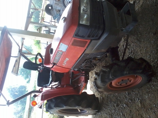 คูโบต้า 2เพลา34 แรง โฟวิน ตัวแรก มีแต่ตัวรถมีดหน้ามีดหลังไม่มี เอกวารใบแจ้งจำหน่าย เครื่องดียางระบบซินเกียร์ดี ขาย 235000 คูโบต้า 2เพลา34 แรง โฟวิน ตัวแรก มีแต่ตัวรถมีดหน้ามีดหลังไม่มี เอกวารใบแจ้งจำหน่าย เครื่องดียางระบบซินเกียร์ดี ขาย 235000