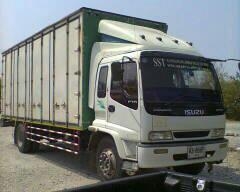 ขายด่วนรถบรรทุก6ล้อ ISUZU DECA URO2ปี47ตู้แห้ง10บานไม่มีเสากลาง ยาว7.20เมตร