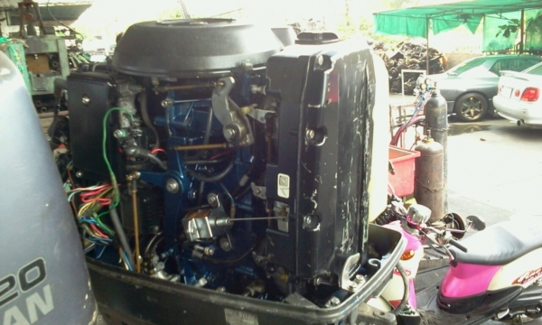 ขายเครื่องเรือ Pack คู่ Yamaha 85 แรง และ Tohutsu 90 แรง