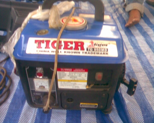 เครื่องปั่นไฟ 1 กิโลวัตต์