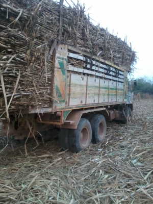 ขายรถบรรทุก10ล้อ2เพลา210แรงคัสชีส์JUMBOพ่วง2คานไม่ดั้ม เครื่องแน่นดี คัสชีส์สวย กระบะมิเนียม ลูกกระบะเหล็ก