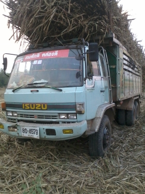 ขายรถบรรทุก10ล้อ2เพลา210แรงคัสชีส์JUMBOพ่วง2คานไม่ดั้ม เครื่องแน่นดี คัสชีส์สวย กระบะมิเนียม ลูกกระบะเหล็ก