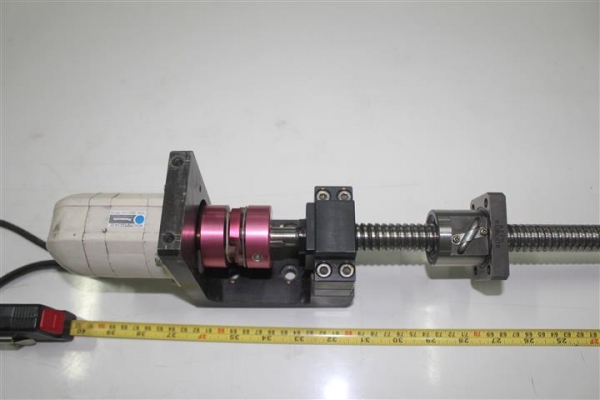 ขายบอลสกรู+motor 3000 พร้อมส่งครับ ขายบอลสกรู+motor 3000 พร้อมส่งครับ