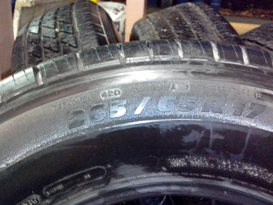 ขายยางMICHELINขอบ17*265*65 ปี09เดือน6 ขายยางMICHELINขอบ17*265*65 ปี09เดือน6