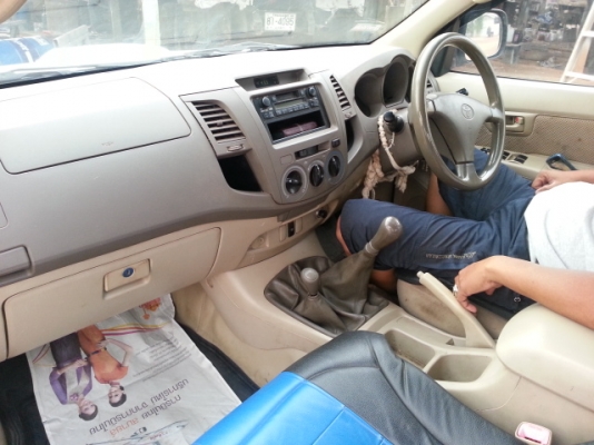 ขายด่วน VIGO4ประตูโฟร์วิน 4x4 ปี2548 ราคาคุยกันได้ โทร 0801515451 0811838154