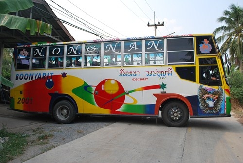 ขายรถบัส ยาว 9 เมตร ยี่ห้อ เบนส์