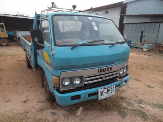 ขายรถอีซูซุ6ล้อKS21 รุ่นยกหัวได้คับ สภาพดีราคาถูกๆพร้อมใช้งานคับ