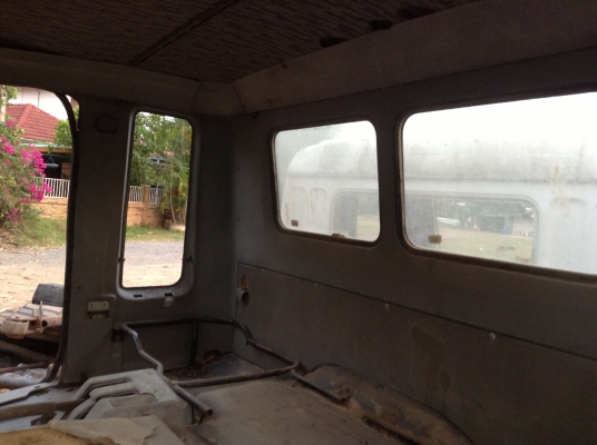 หัวเก๋ง HINO 3Hหัวใหญ่ สภาพสวยราคาถูก เจ้าของขายเอง