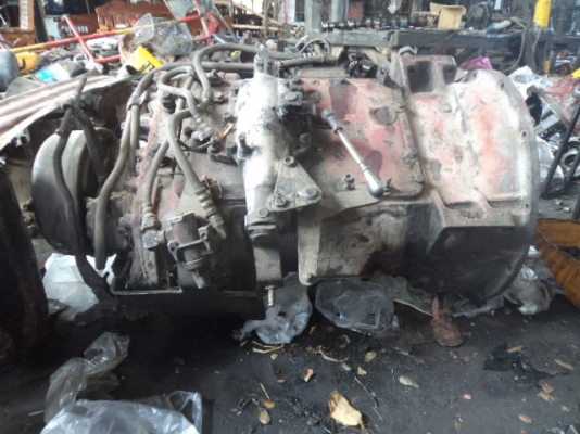 ขายเกียรอีตันสภาพดี เดิมใส240 แต่ได้ทุกรุ่นคับ (สนใจโทสอบถามได้คับ)