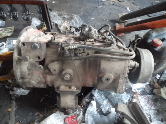 ขายเกียรอีตันสภาพดี เดิมใส240 แต่ได้ทุกรุ่นคับ (สนใจโทสอบถามได้คับ)