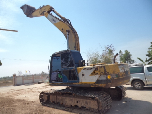 ขายรถแม็กโคโกเบล200-3 สภาพพร้อมใช้งานคับ(รถใช้งานทุกวันคับ)