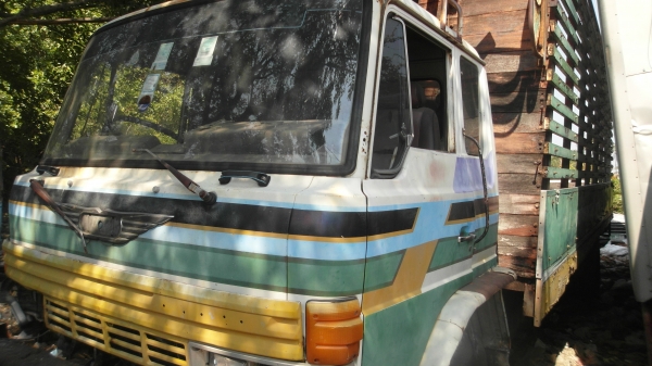 ขาย 6 ล้อ ฮีโน่ รุ่น FF 177 เครื่อง EH 700 ยาว 7.20 เมตร ขาย 6 ล้อ ฮีโน่ รุ่น FF 177 เครื่อง EH 700 ยาว 7.20 เมตร