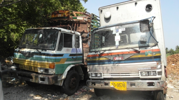 ขาย 6 ล้อ ฮีโน่ รุ่น FF 177  เครื่อง EH 700 ยาว 7.20 เมตร