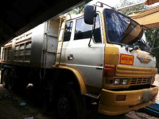 รถฮีโน่ 10 ล้อดั๊ม FM226 220 แรงม้า  สนใจติดต่อ 081 - 6079515