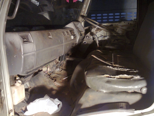 ขาย HINO FB 120 เครื่องดี แชชซีสวย ยาว 4.3 เมตร รถพร้อมใช้ เอกสารพร้อมโอน ขาย HINO FB 120 เครื่องดี แชชซีสวย ยาว 4.3 เมตร รถพร้อมใช้ เอกสารพร้อมโอน