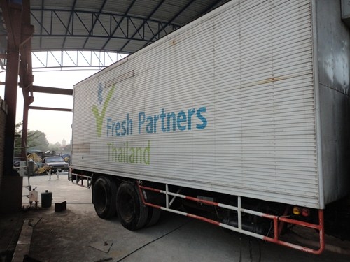 ขายรถตู้เย้น