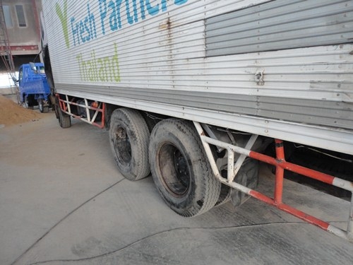 ขายรถตู้เย้น