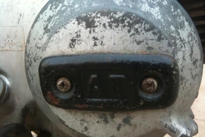 ขายชาลีตาเหลี่ยม เกียร์ออโต้ แห้งสภาพตามรูปครับ จัดส่งได้ครับ (เพิ่มคลิปวีดีโอ ฝากให้จ.สุพรรณครับ)