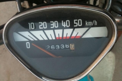 ขายชาลีตาเหลี่ยม เกียร์ออโต้ แห้งสภาพตามรูปครับ จัดส่งได้ครับ (เพิ่มคลิปวีดีโอ ฝากให้จ.สุพรรณครับ)