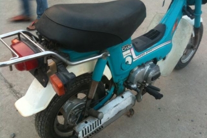 ขายชาลีตาเหลี่ยม เกียร์ออโต้ แห้งสภาพตามรูปครับ จัดส่งได้ครับ (เพิ่มคลิปวีดีโอ ฝากให้จ.สุพรรณครับ)